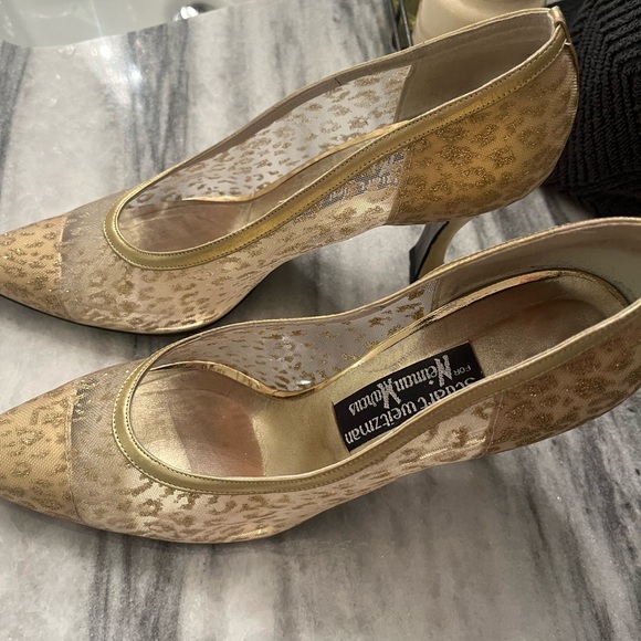 COPY - Omg the golden slippers Stuart Weitzman  opera ball room shoes size 8,5 … - Picture 3 of 17